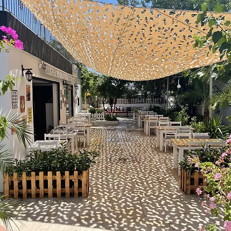 Ξενοδοχείο Esmana Bitez