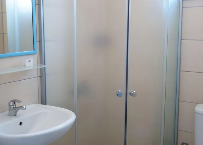 Esmana Ξενοδοχείο 2*