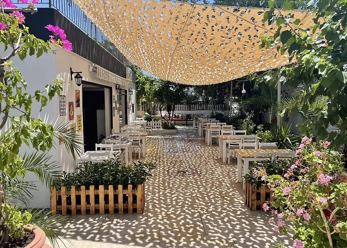 Ξενοδοχείο Esmana Bitez